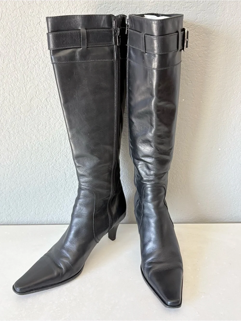 Coach Black Full Leather Knee High Pumps Boots Point Toe Zip Womens Size 7 Italy